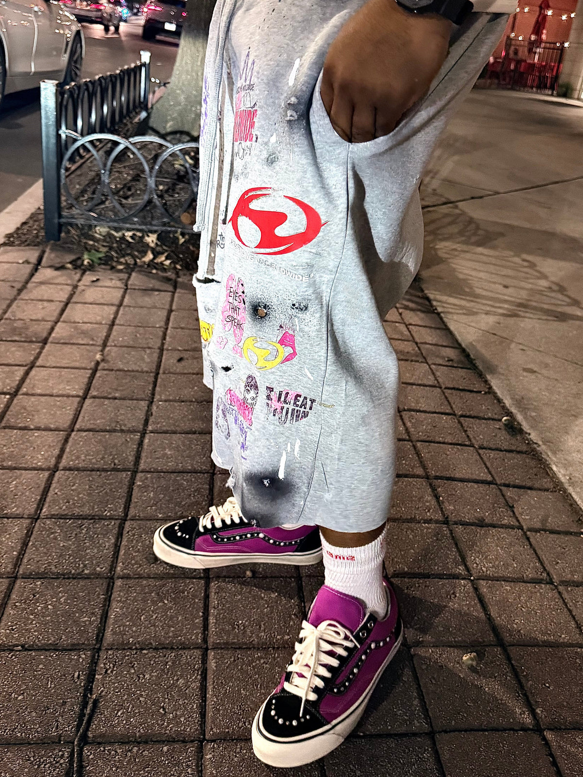 HWW “streets” 3/4 shorts